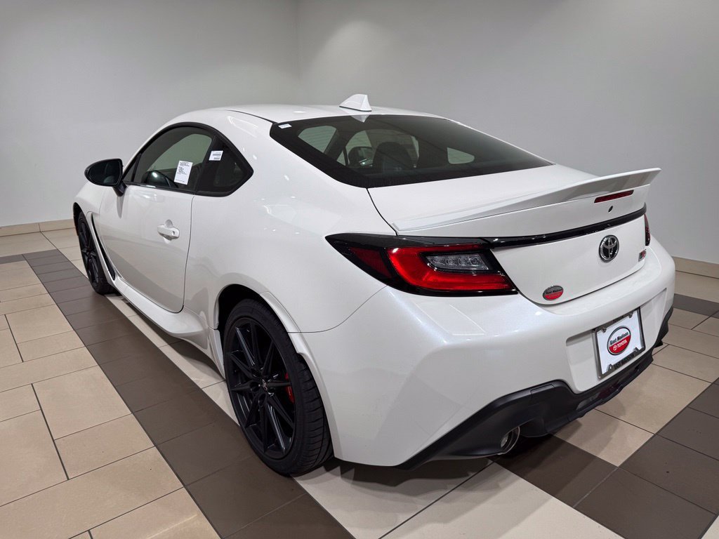 New 2026 Toyota GR86 Premium w/ Performance Package RWD image 3