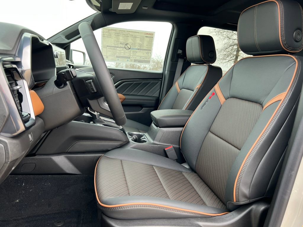 New 2026 GMC Canyon AT4 w/ Technology Plus Package image 4