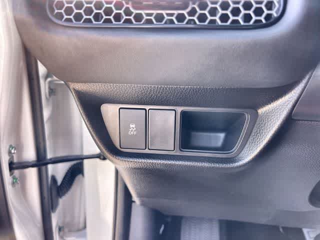 Certified 2026 Honda HR-V Sport image 29