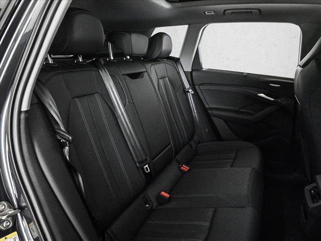 Certified 2025 Audi Q6 e-tron Premium Plus w/ Premium Plus image 18