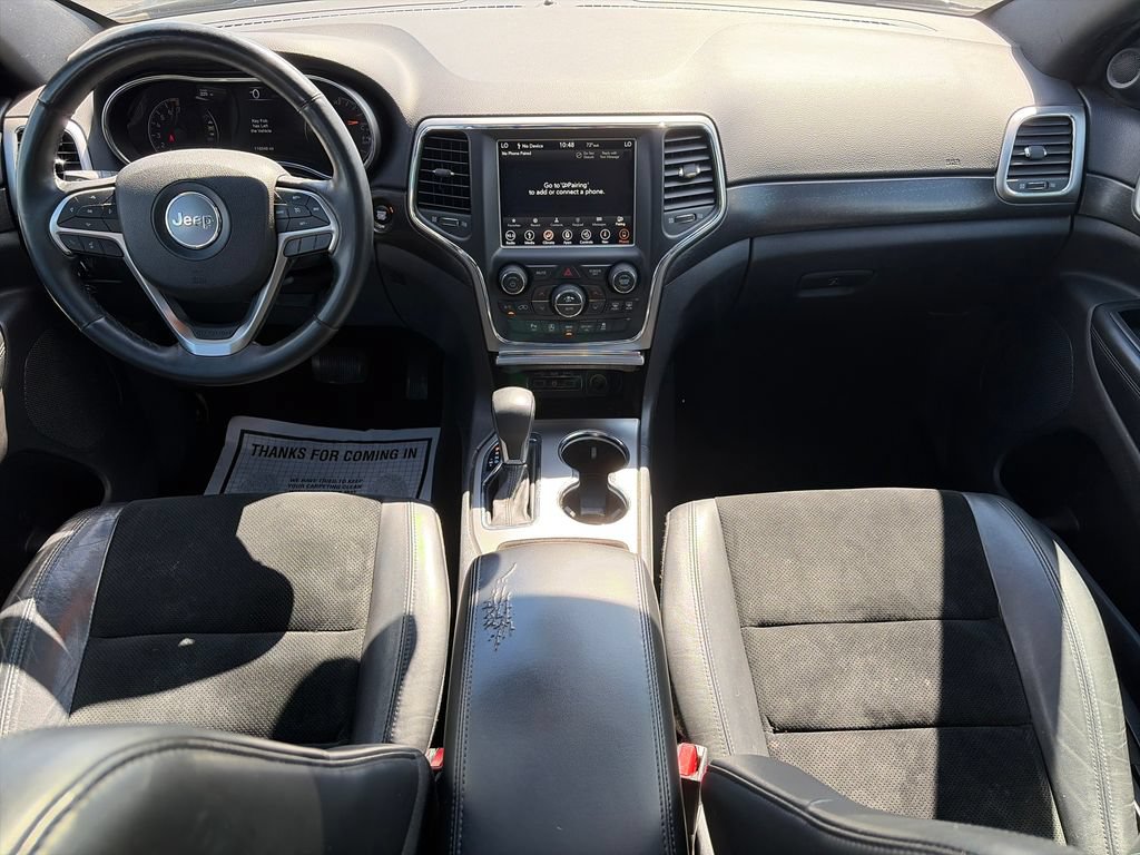 Used 2018 Jeep Grand Cherokee Altitude AWD/4WD image 12
