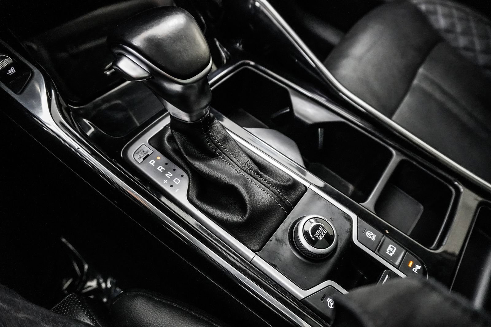 Used 2022 Kia Sorento SX image 39