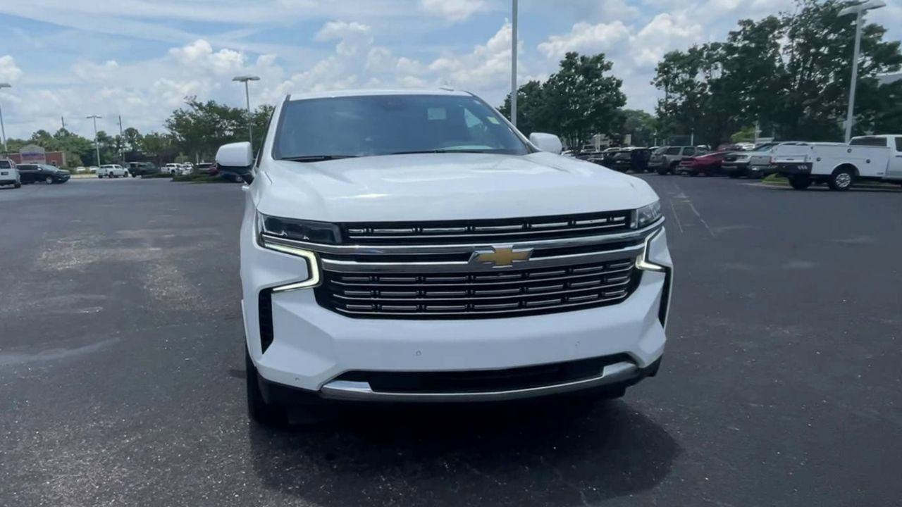 Used 2023 Chevrolet Tahoe LT w/ Luxury Package RWD image 3