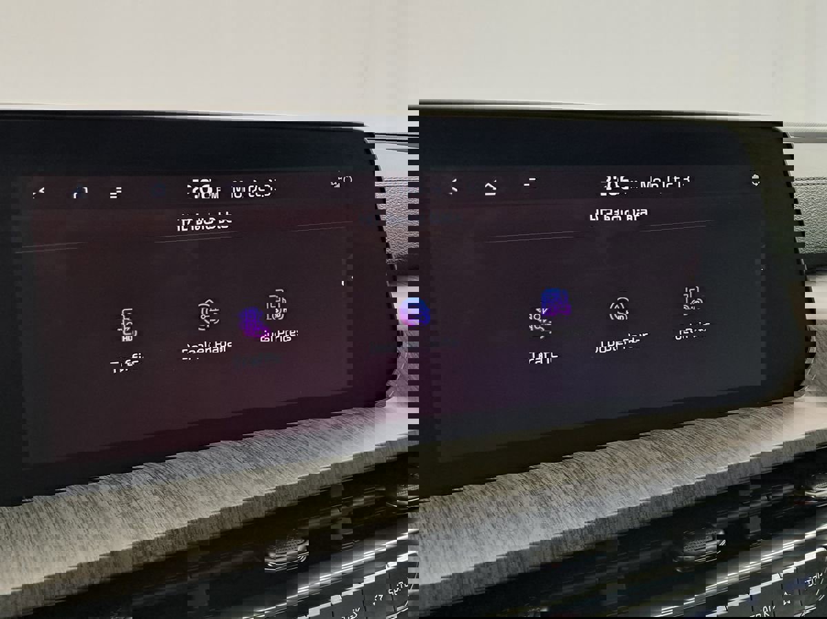 Used 2024 Kia Telluride SX image 45