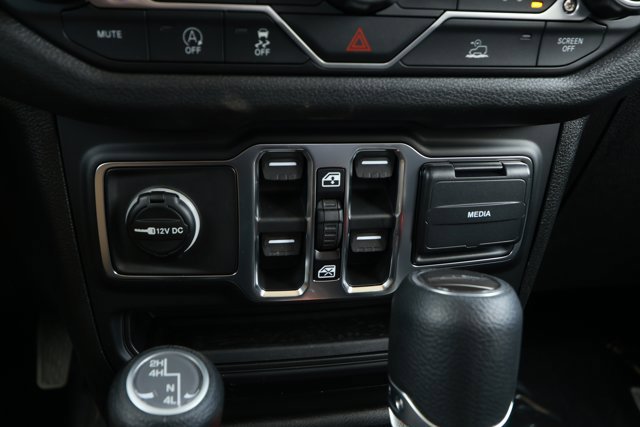 New 2026 Jeep Gladiator Sport image 19