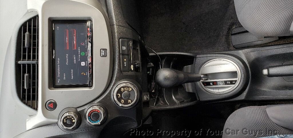 Used 2010 Honda Fit image 25