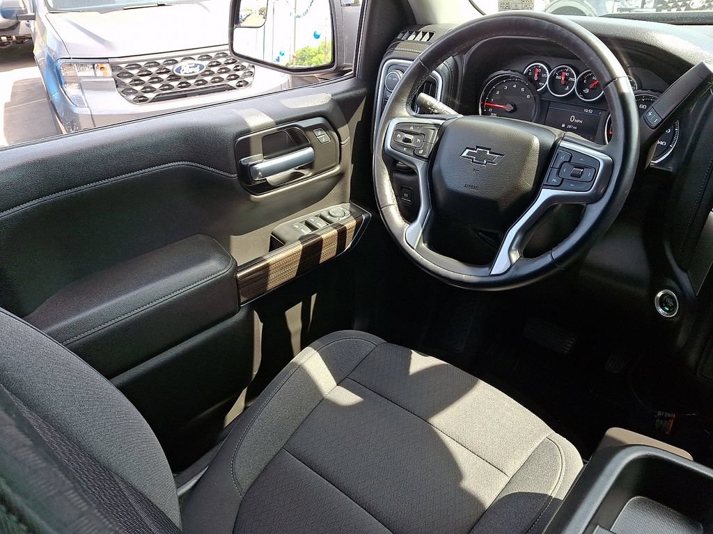 Used 2022 Chevrolet Silverado 1500 RST w/ Rally Edition AWD/4WD image 14