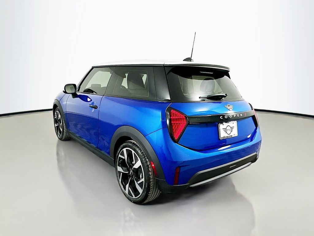 Certified 2025 MINI Cooper S FWD image 7