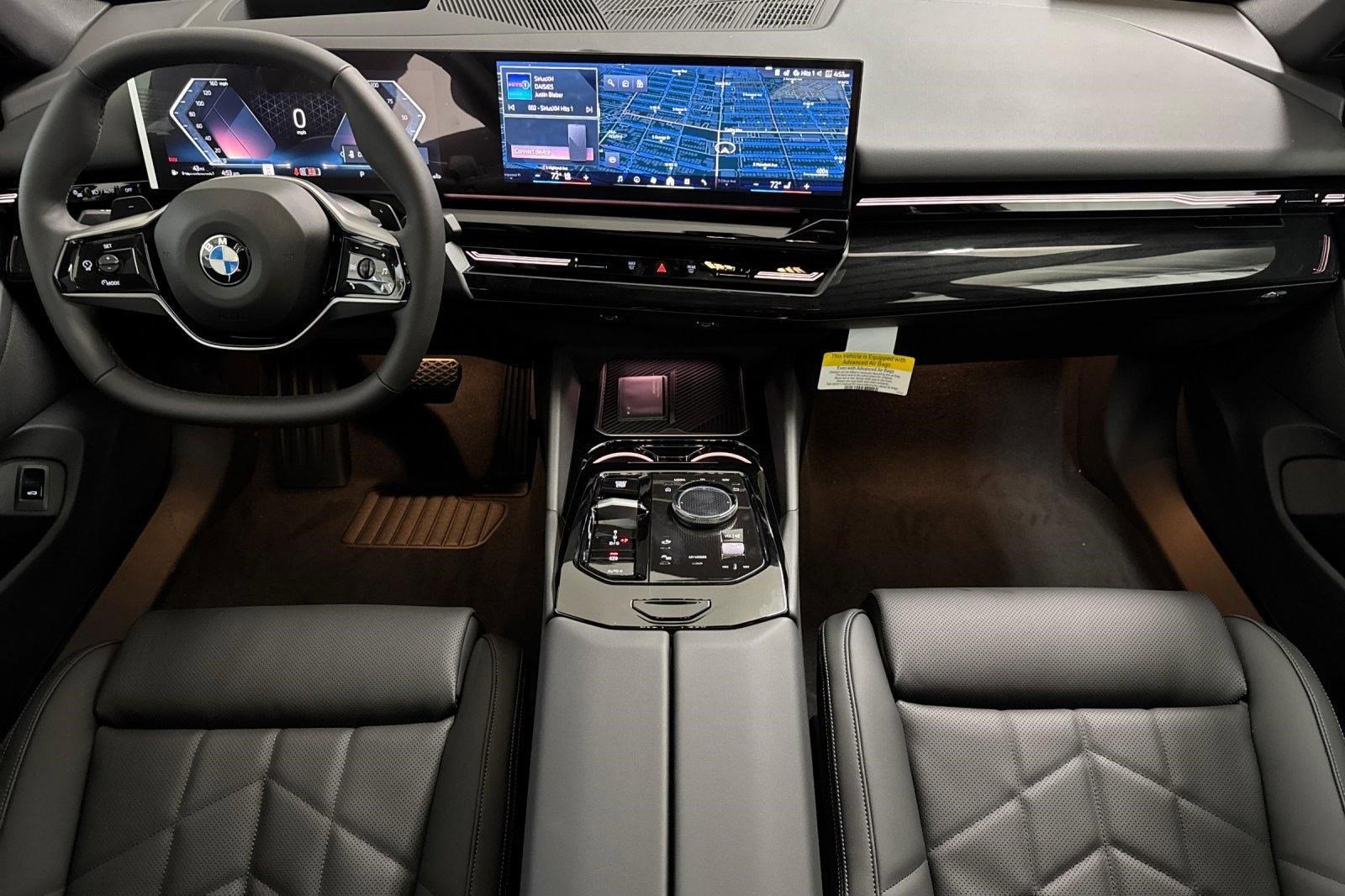 Used 2026 BMW 530i w/ Premium Package RWD image 15