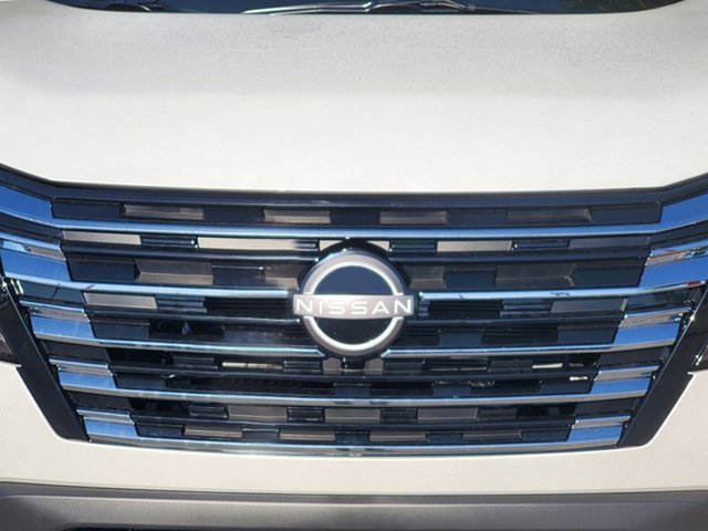 New 2026 Nissan Rogue SV image 10