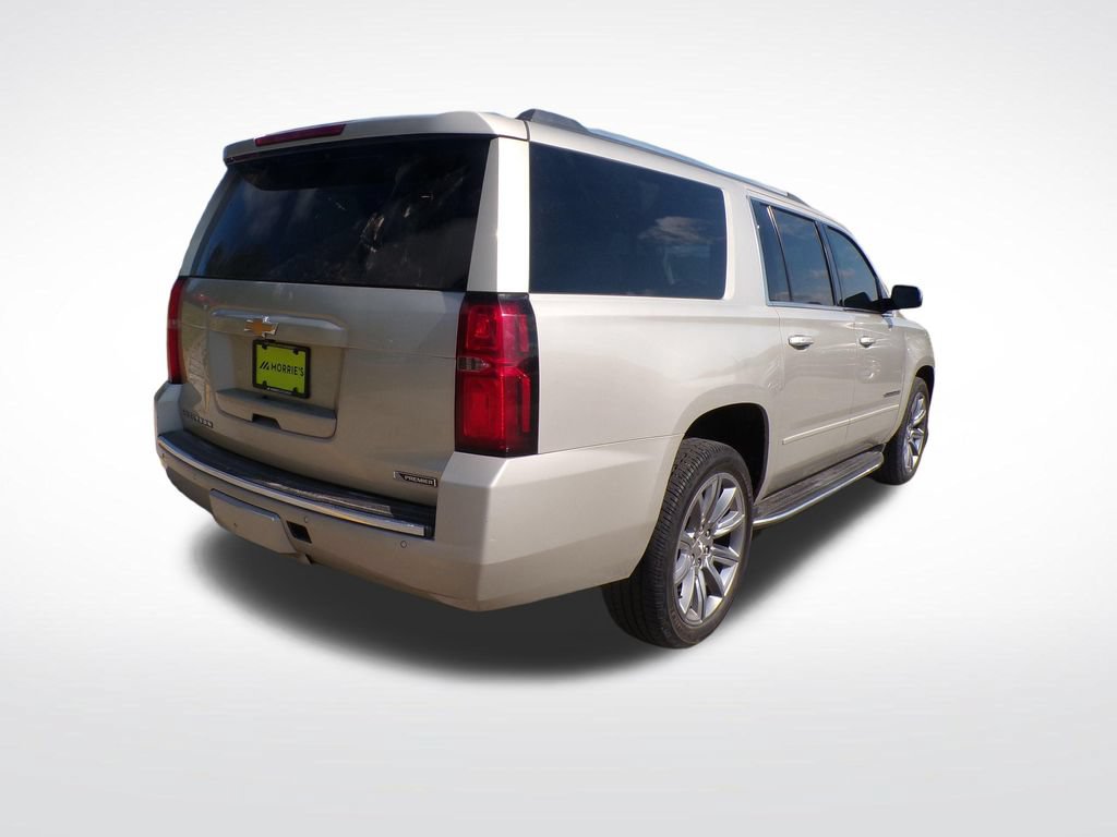 Used 2017 Chevrolet Suburban Premier AWD/4WD image 6