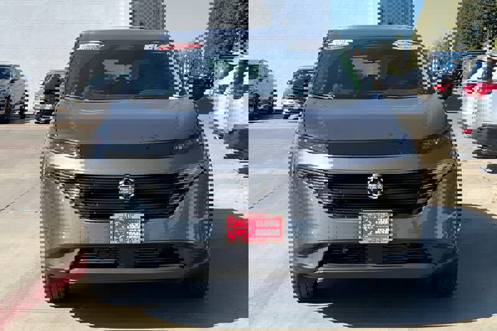 Certified 2025 Nissan Murano SV image 11