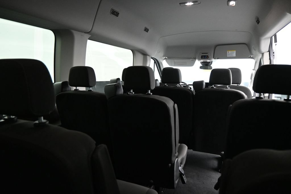 Used 2025 Ford Transit 350 XLT RWD image 25