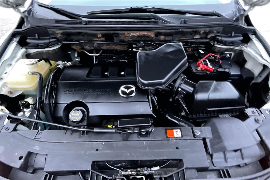 Used 2011 MAZDA CX-9 Grand Touring w/ Moonroof & Bose Audio Pkg image 9