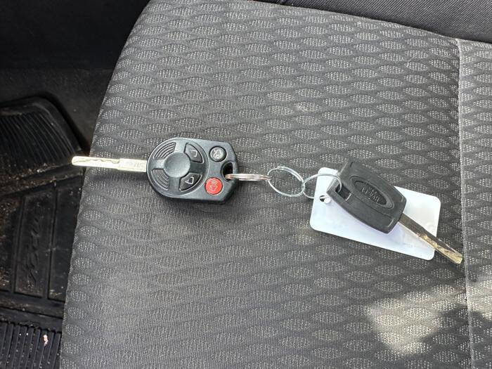 Used 2012 Ford Focus SEL FWD image 46