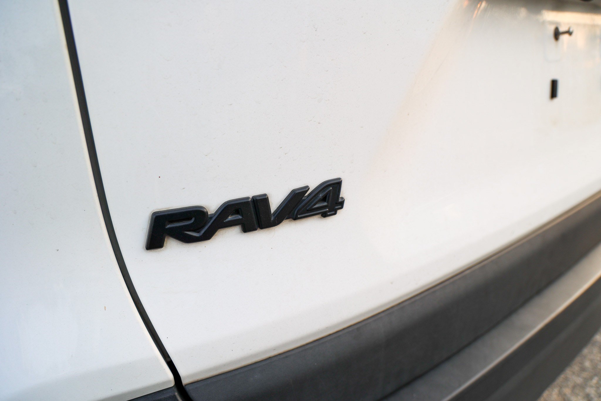 Used 2023 Toyota RAV4 AWD Hybrid image 11