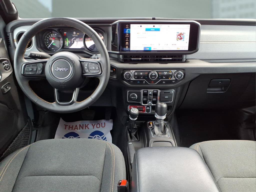 Used 2024 Jeep Wrangler Unlimited AWD/4WD image 19