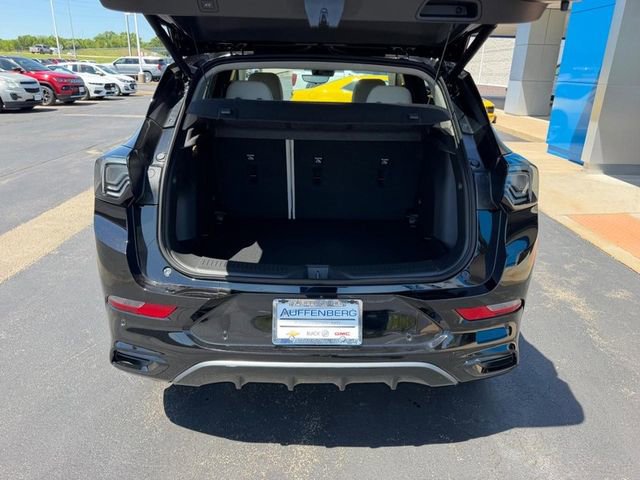 New 2026 Buick Encore GX Avenir w/ Avenir Technology Package AWD/4WD image 7