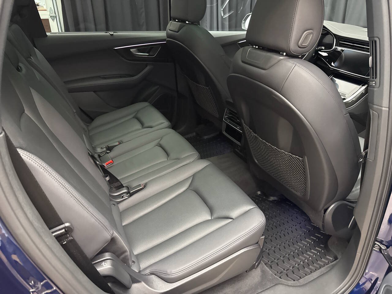 Used 2023 Audi Q7 3.0T Premium Plus w/ Premium Plus Package AWD/4WD image 33