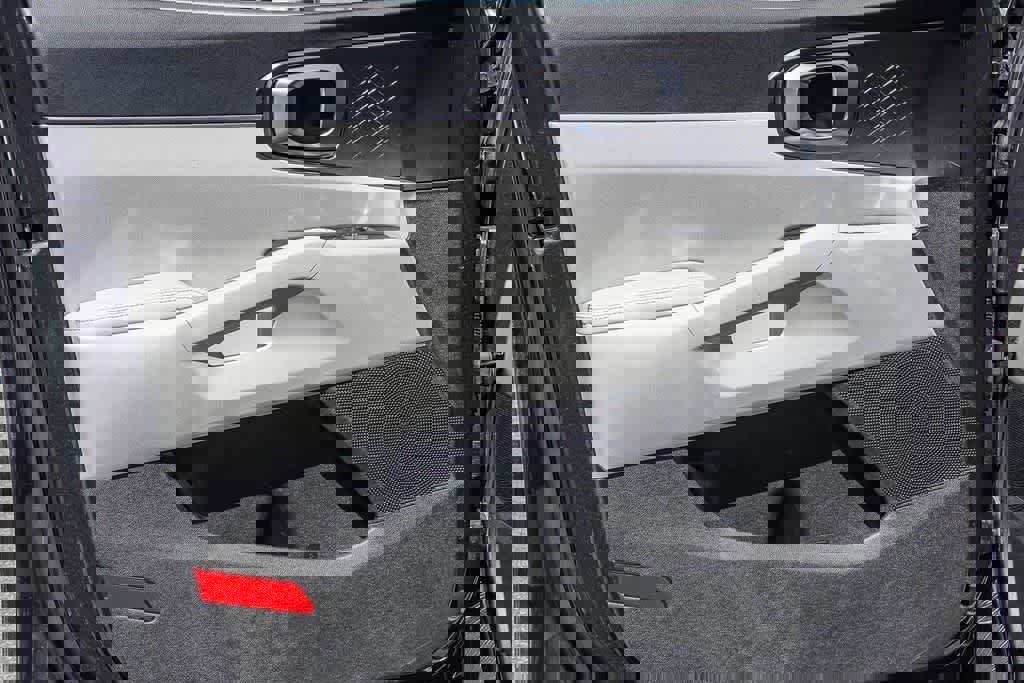 Certified 2024 Kia Sorento EX image 19