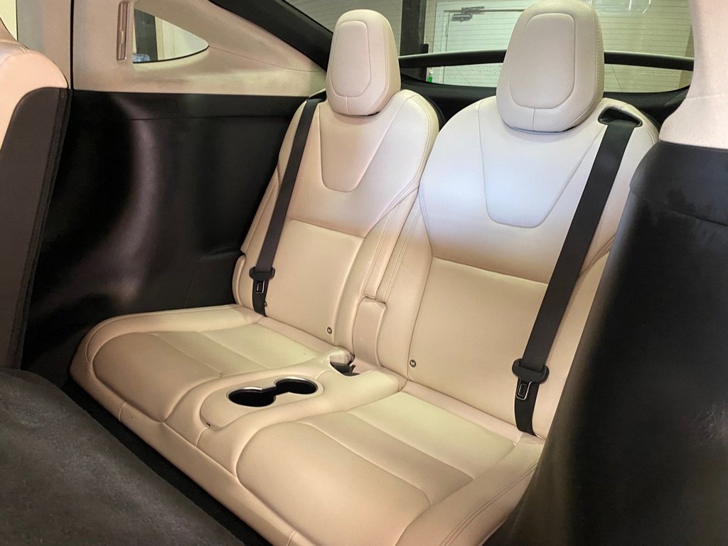 Used 2018 Tesla Model X AWD/4WD image 41