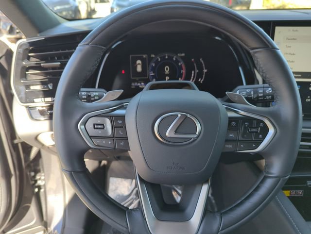 Used 2024 Lexus RX 350 Premium image 32