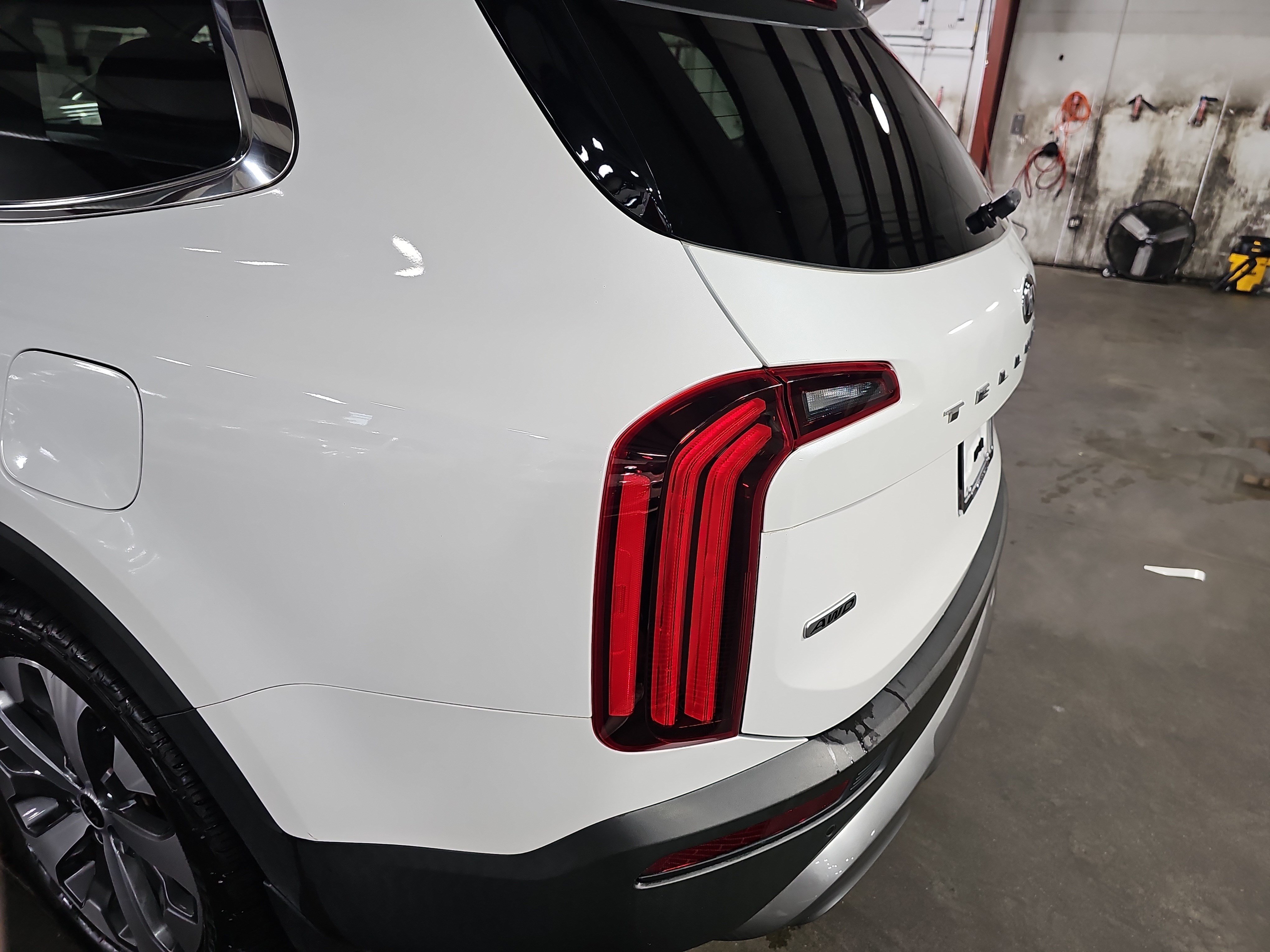 Used 2020 Kia Telluride EX w/ EX Premium Package AWD/4WD image 35