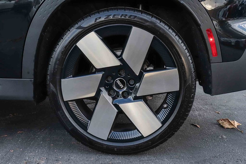 Used 2025 MINI Cooper Countryman S image 11