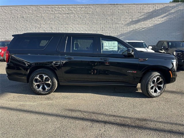 New 2026 GMC Yukon XL AT4 Ultimate image 3