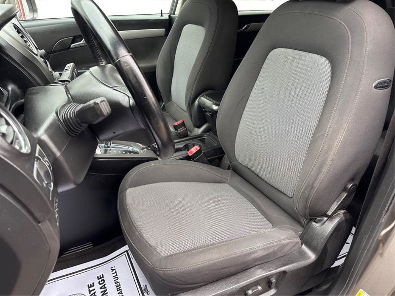 Used 2012 Chevrolet Captiva Sport LT image 14