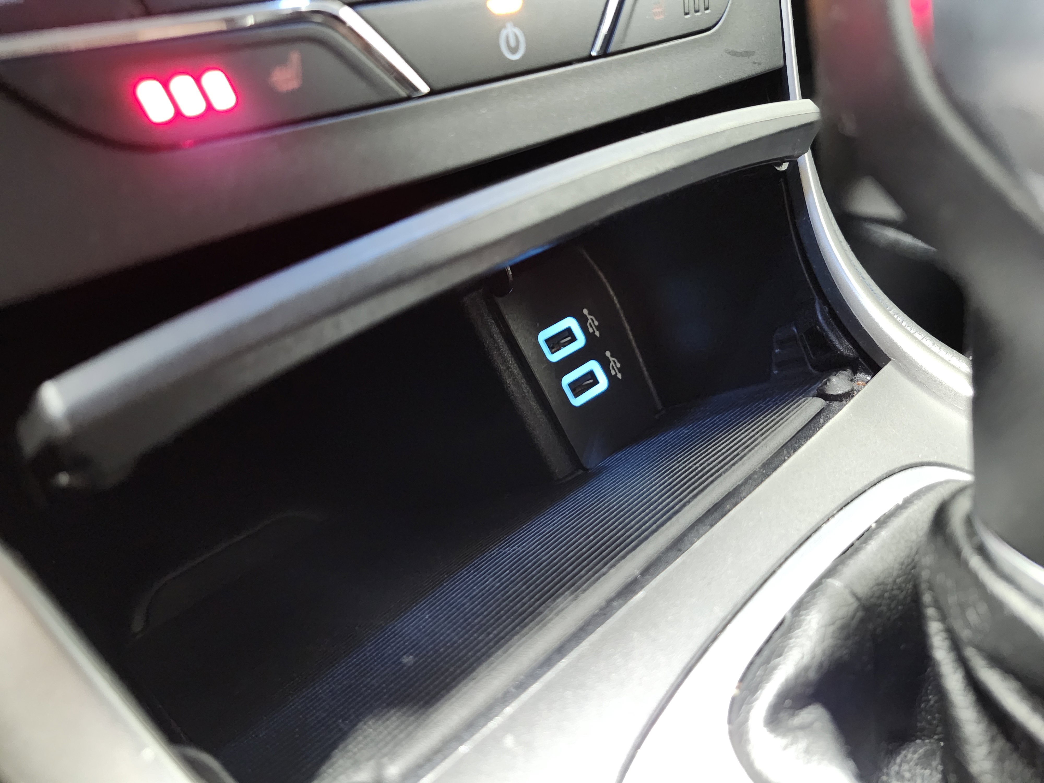 Used 2017 Ford Edge SEL w/ Equipment Group 201A image 10