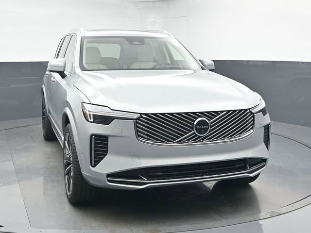 New 2026 Volvo XC90 B6 Ultra w/ Protection Package image 2