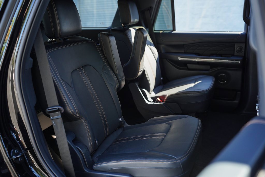 Used 2023 Ford Expedition Platinum image 26