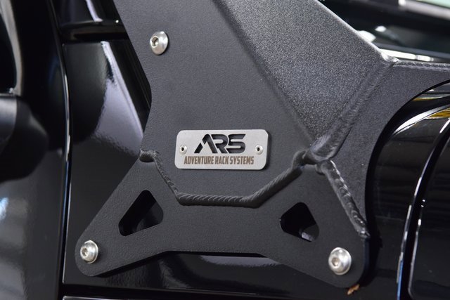 Used 2025 Jeep Wrangler Unlimited Rubicon w/ Technology Group image 17