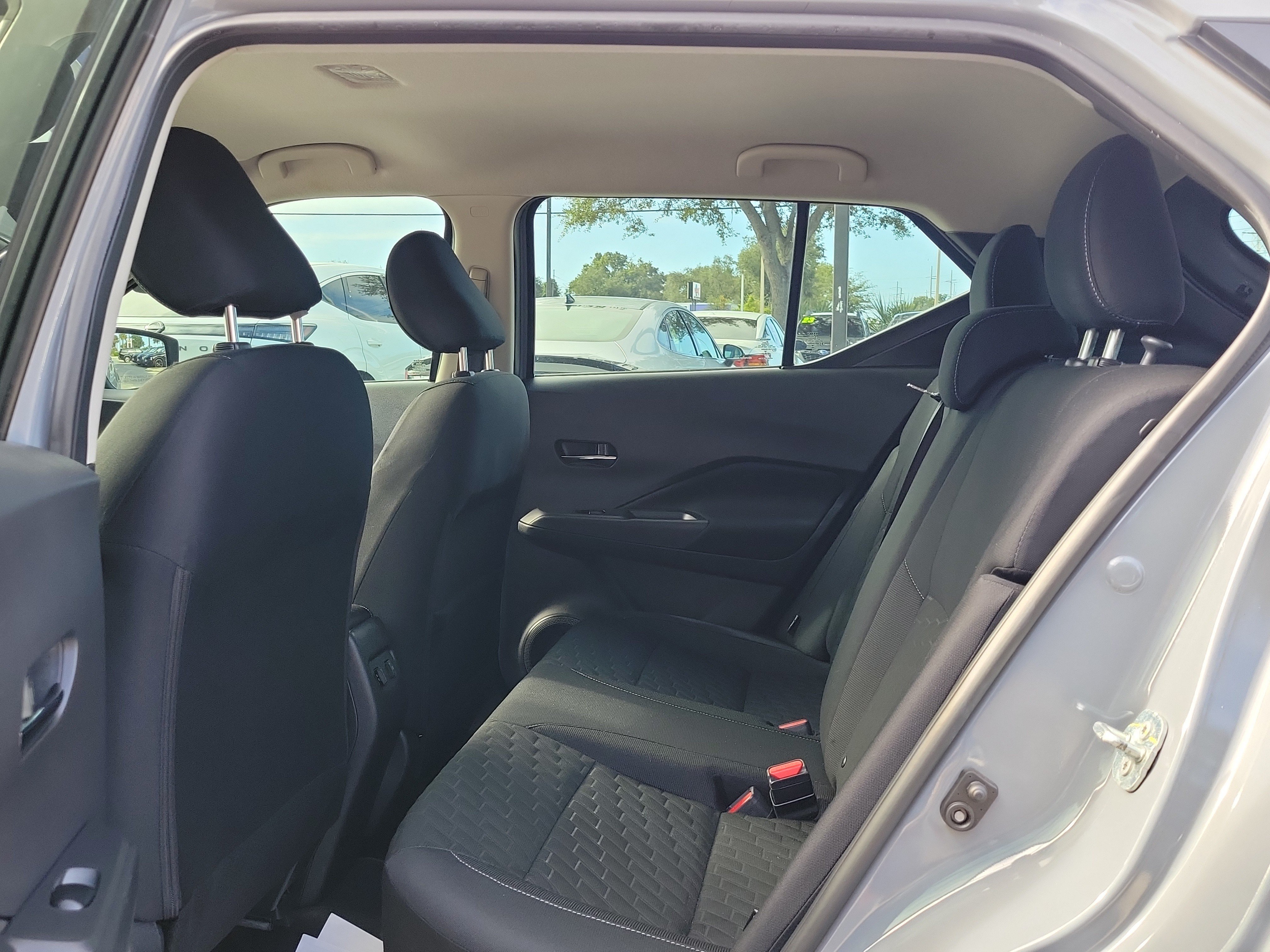 Certified 2023 Nissan Kicks SV FWD image 12