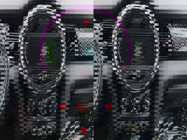 Used 2015 MINI Cooper S image 30