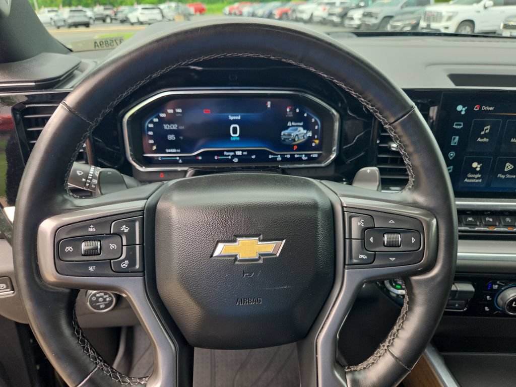 Certified 2024 Chevrolet Silverado 1500 High Country w/ High Country Premium Package AWD/4WD image 13