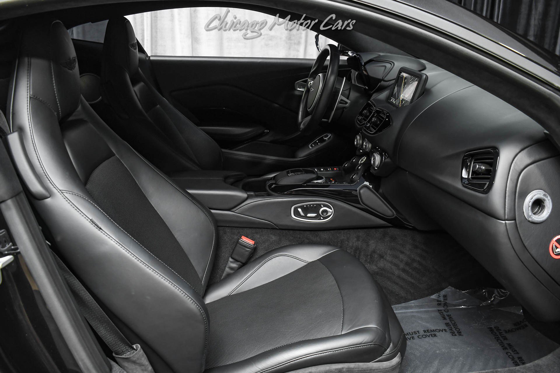 Used 2020 Aston Martin V8 Vantage Coupe RWD image 19