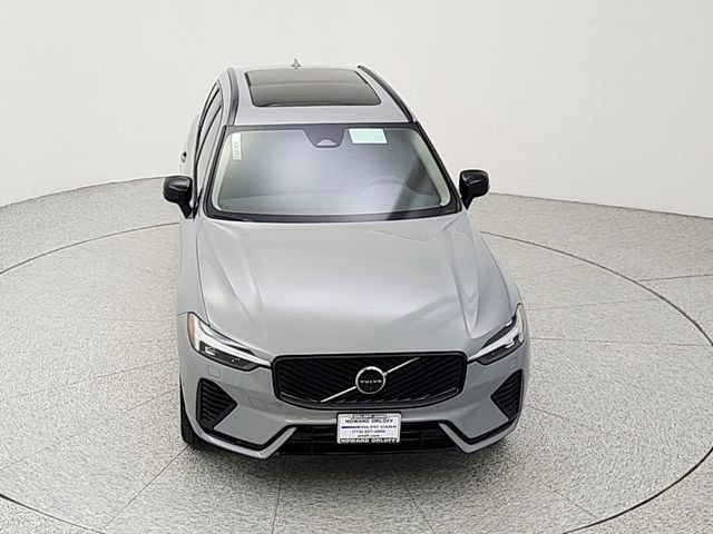 New 2026 Volvo XC60 T8 Plus w/ Climate Package AWD/4WD image 14