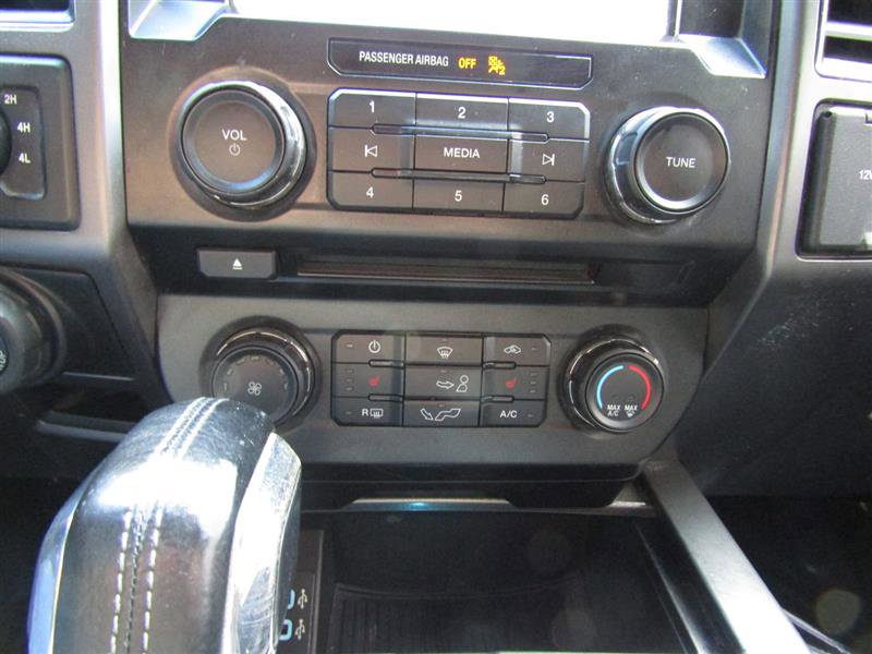 Used 2017 Ford F150 XLT w/ Equipment Group 302A Luxury image 22