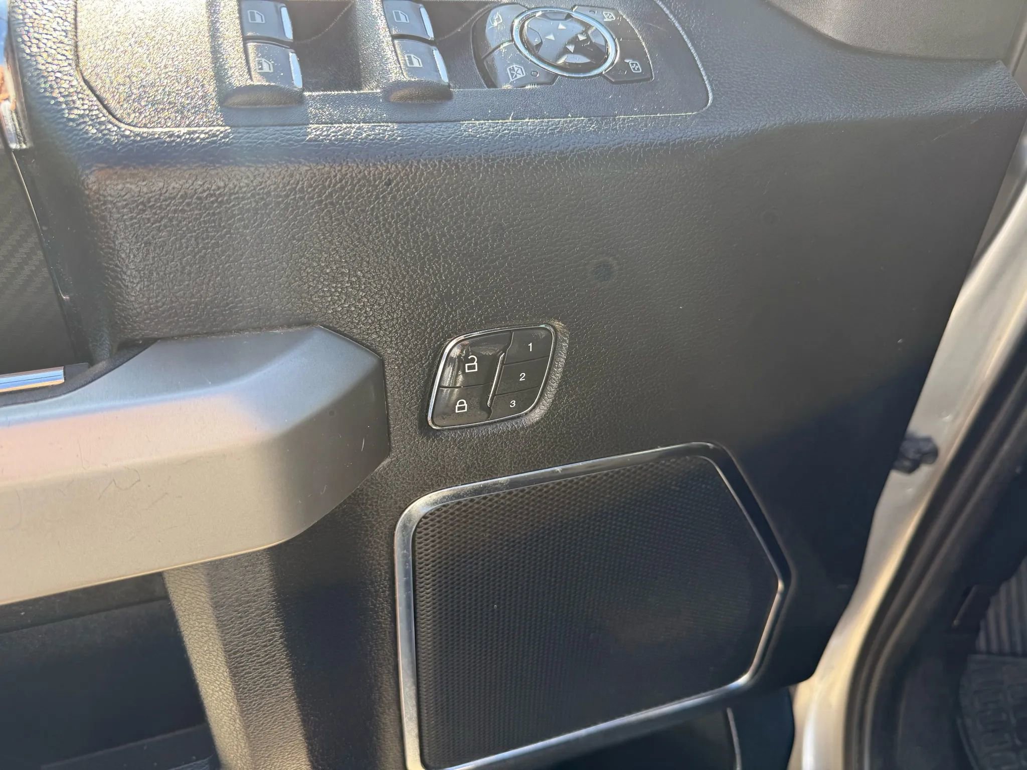 Used 2020 Ford F150 Lariat w/ Equipment Group 502A Luxury image 23