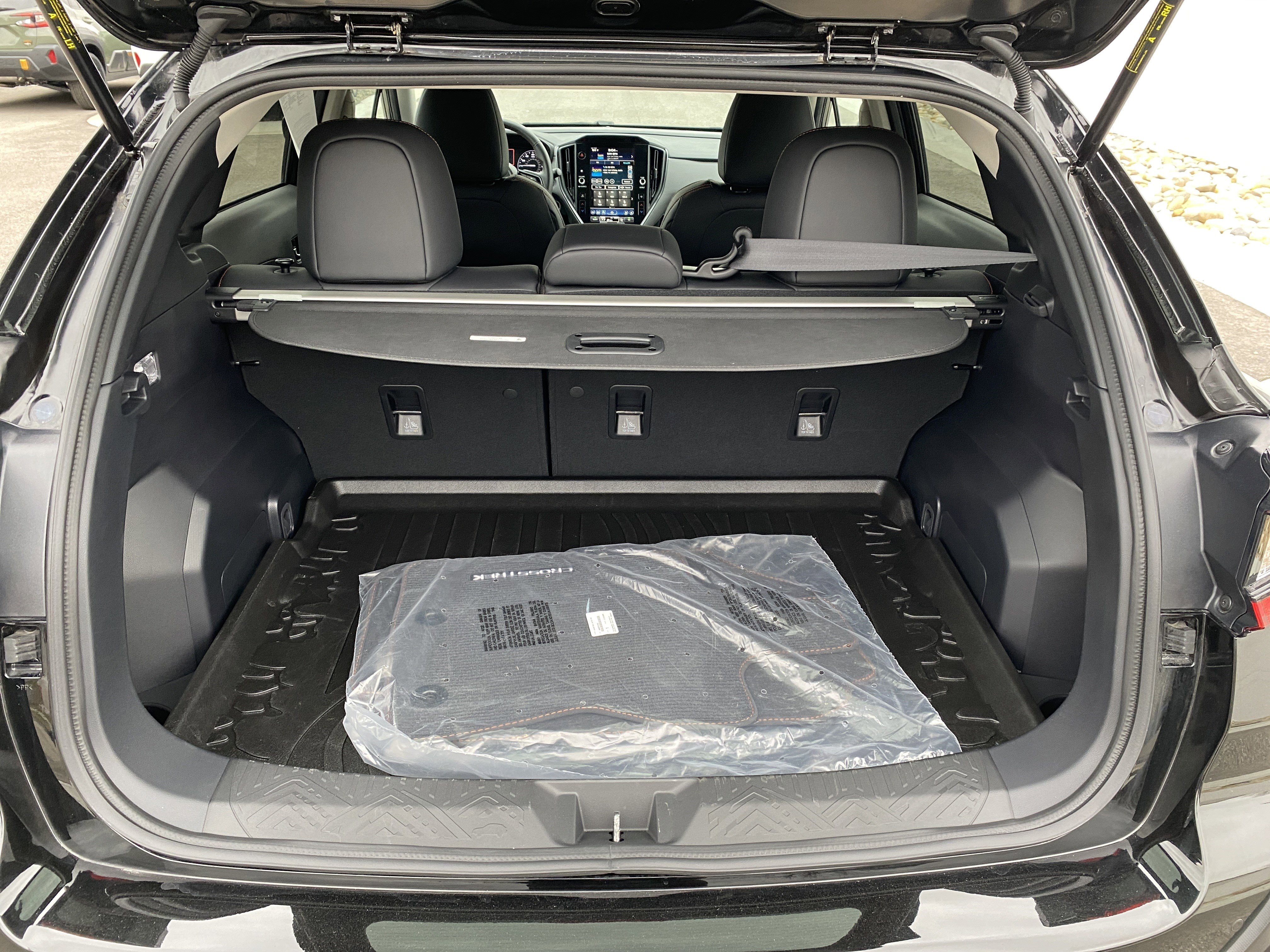 Used 2025 Subaru Crosstrek 2.5i Limited w/ Crosstrek Mirror Package image 37