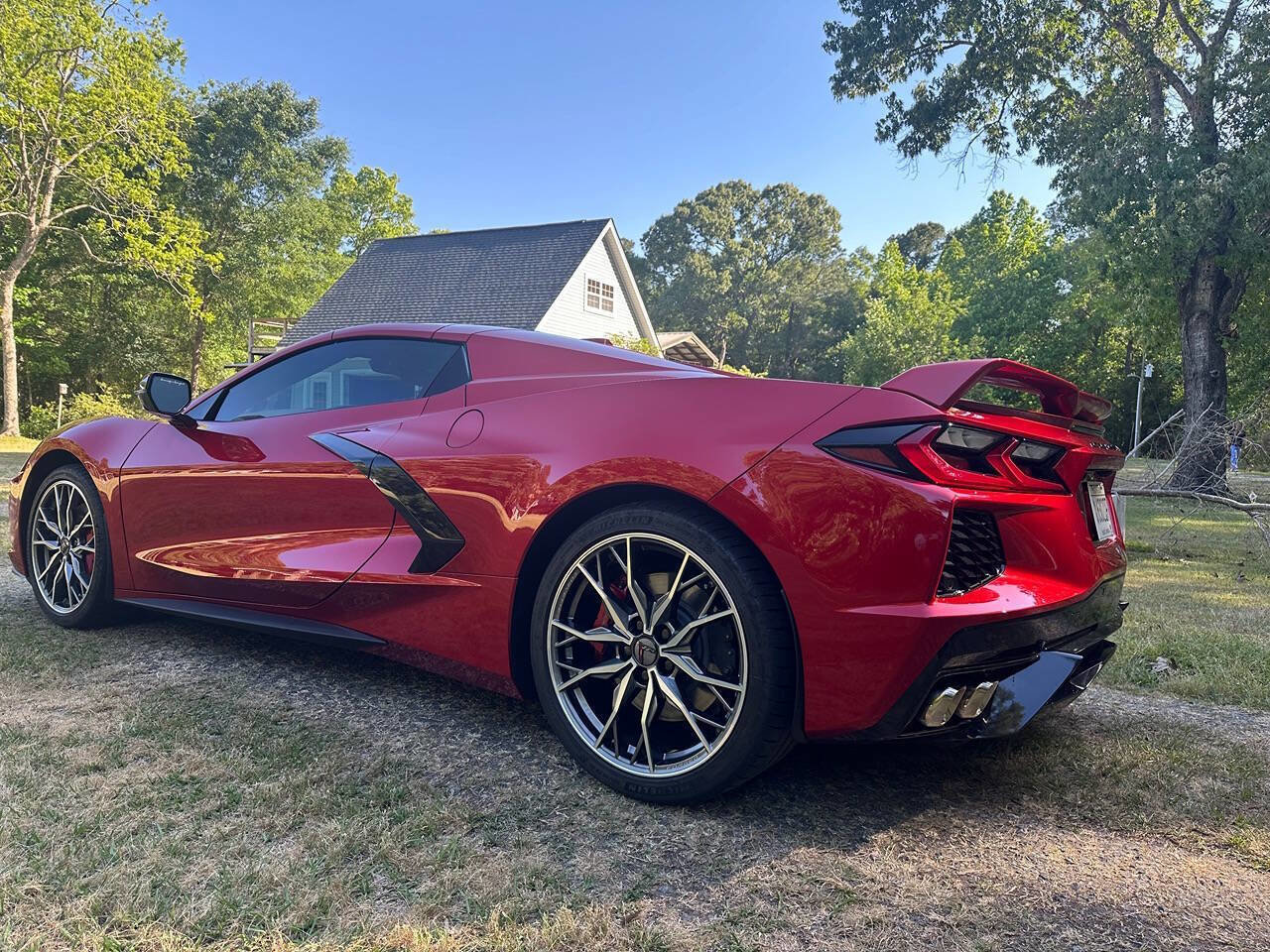 Used 2024 Chevrolet Corvette Stingray Premium Conv w/ Z51 Performance Package RWD image 6