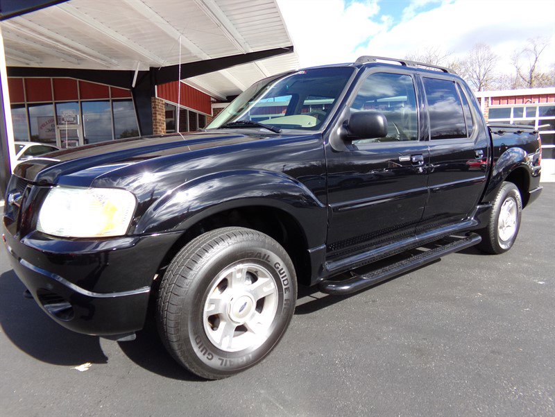 Used 2004 Ford Explorer Sport Trac XLT 4WD image 1
