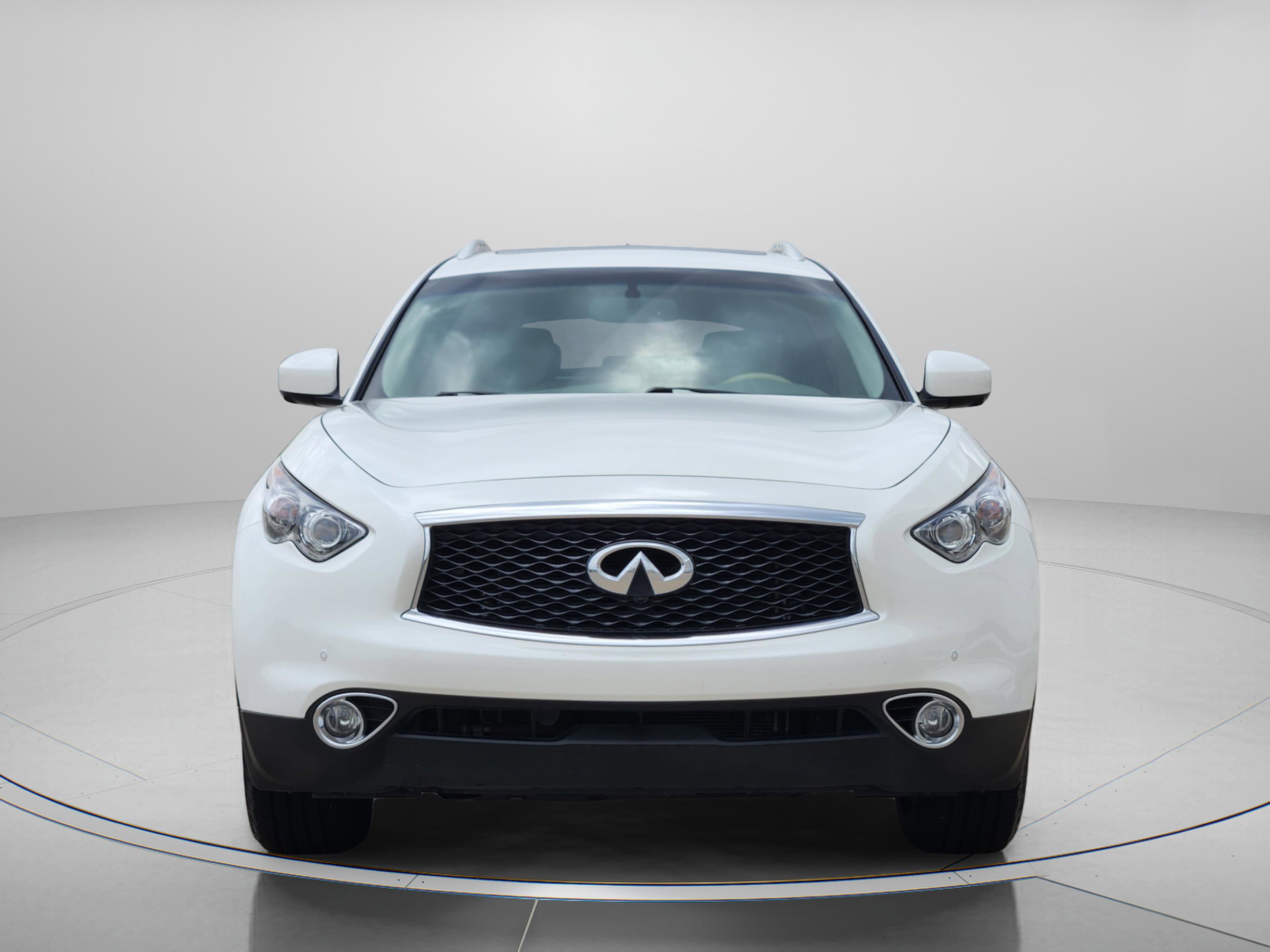 Used 2017 INFINITI QX70 2WD w/ Premium Package image 6