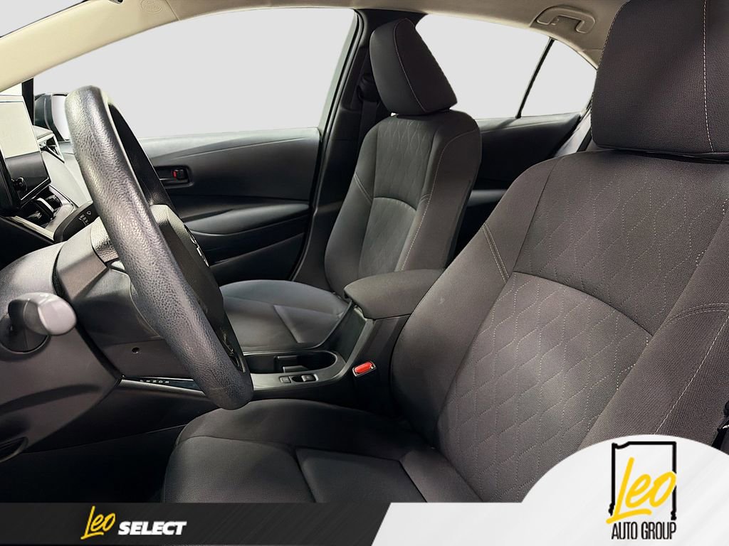 Used 2024 Toyota Corolla LE image 20