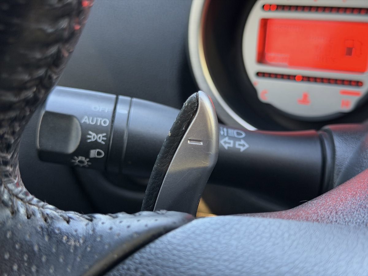 Used 2011 Nissan 370Z Touring w/ Sport Pkg image 32