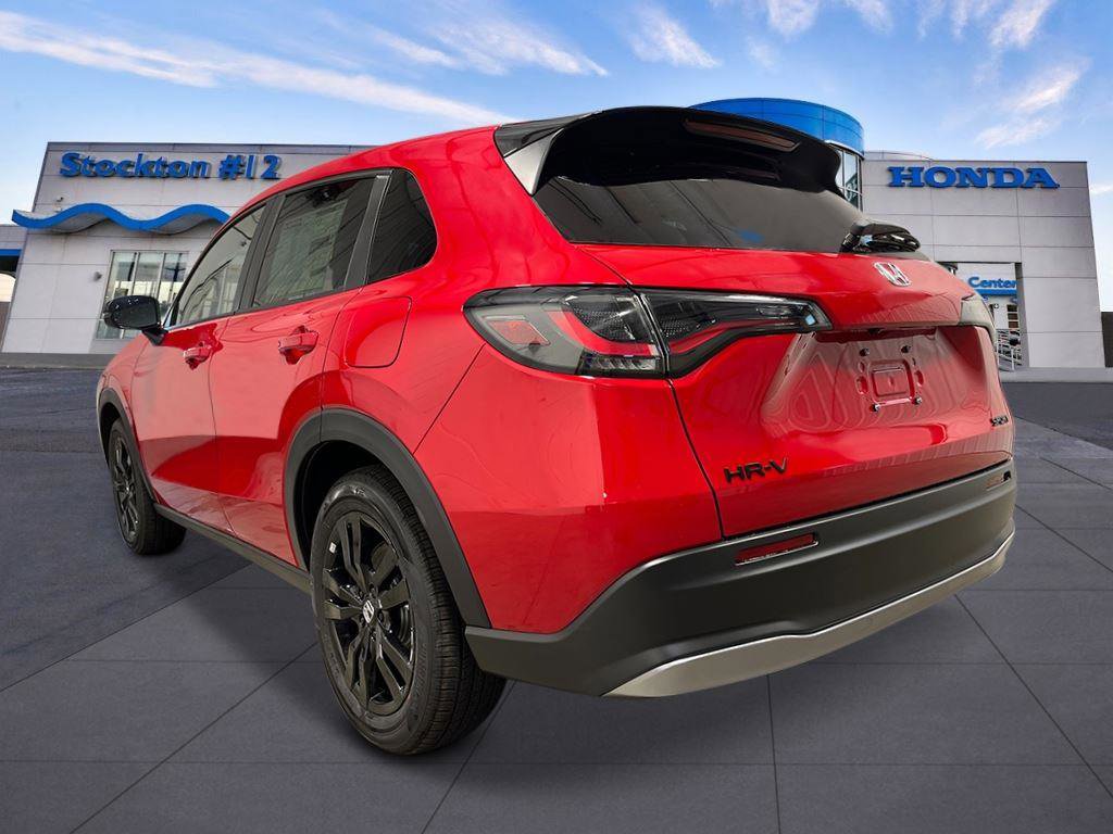 New 2026 Honda HR-V Sport image 3