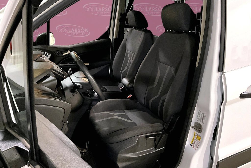 Certified 2017 Ford Transit Connect XLT FWD image 16