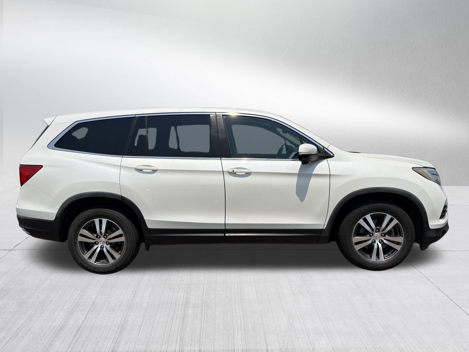 Used 2016 Honda Pilot EX-L image 8